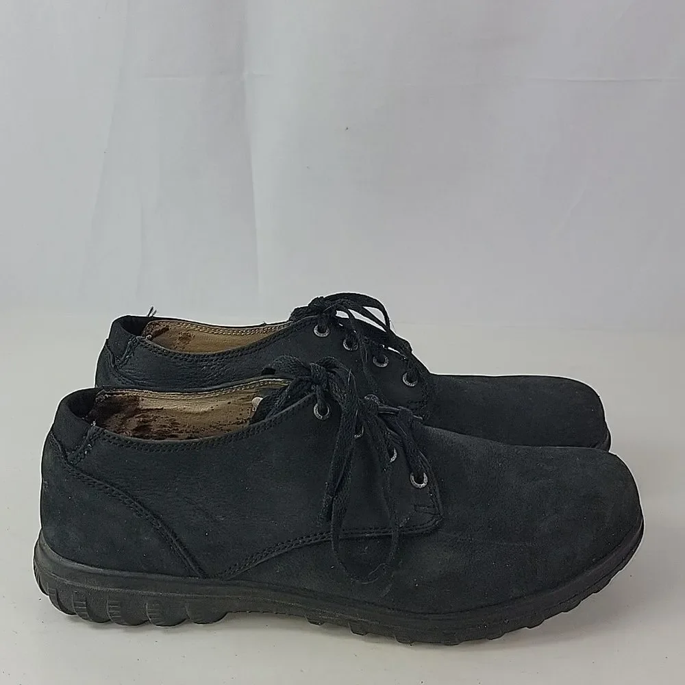 Bogs Eugene Black Leather Waterproof Lace Up Mens Low Top Shoes